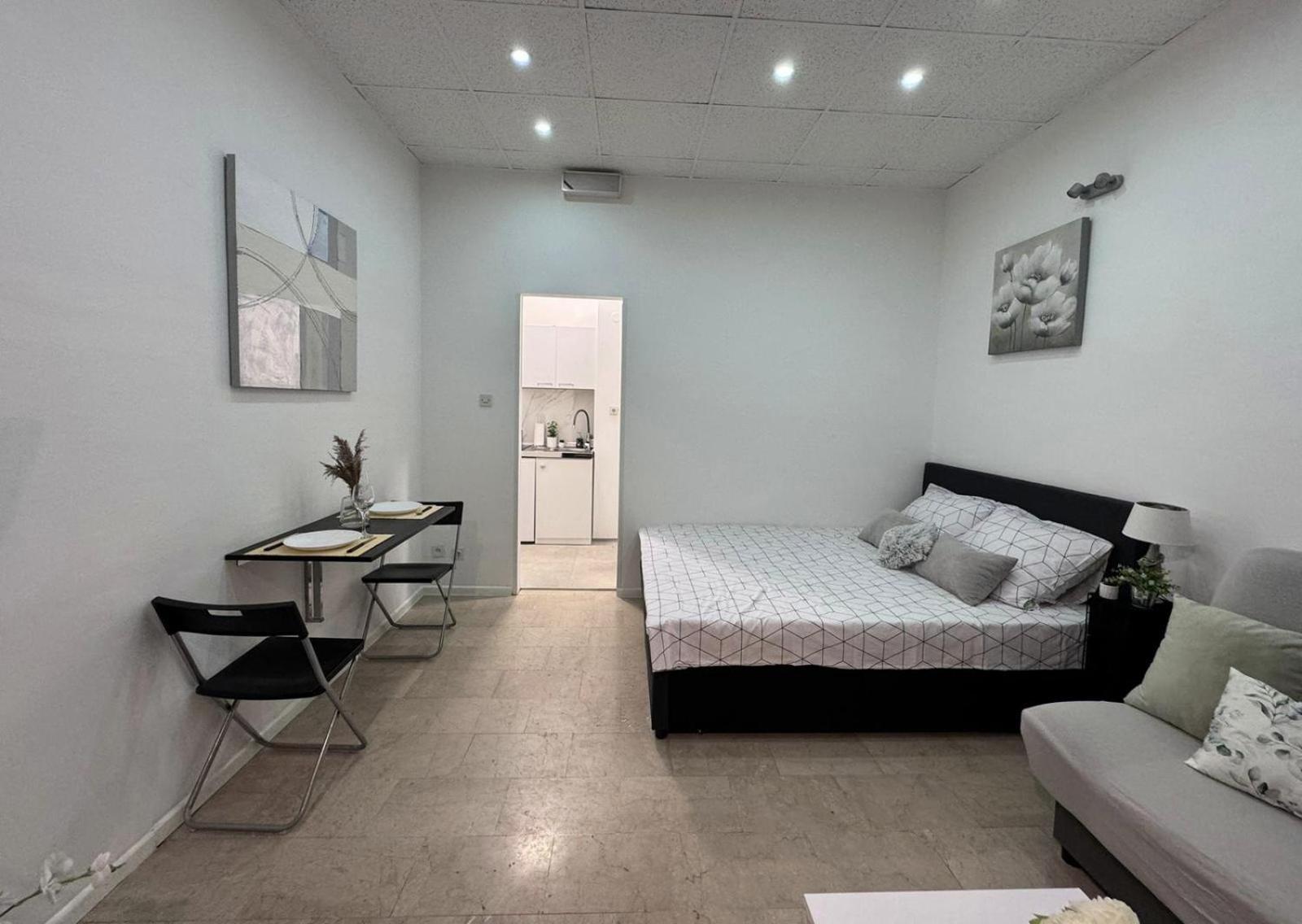 Apartman Lee